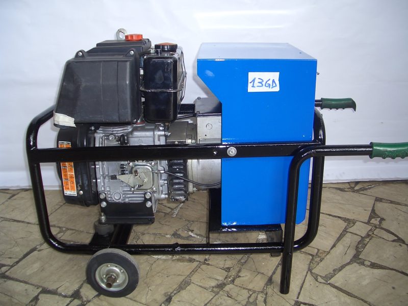 Gruppo Elettrogeno Diesel Aperto Usato, Marca : "BRUNO" Trifase/Monofase : 400/230 Volt €. 1.550 + Iva- - immagine 3