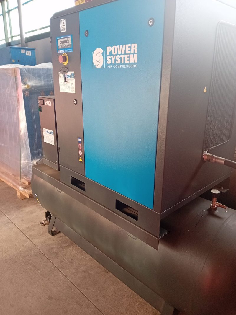 Compressore a Vite Silenziato USATO Hp 10, Completo Di Serbatoio Orizzontale Da 500 Lt. + Essiccatore 10 Bar, Marca “Power System” Mod.: Darwin 8/10/500 ES €. 3.500,00 + Iva-