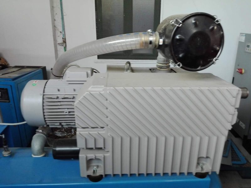 Pompa Per il Sottovuoto USATA, Portata : 305 Mc./Ora A -10 Mbar, Hp 10, Trifase, Marca : "DVP" Mod.: LC.305- €. 4.000,00 + Iva- - immagine 4