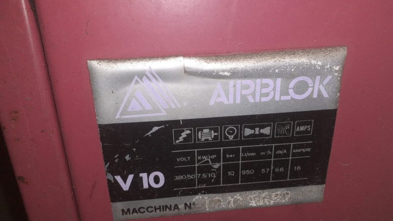 Compressore a Vite Silenziato USATO Hp 10 Marca “FIAC” 10 Bar Mod.: Airblok. €. 2.000,00 + Iva- - immagine 3
