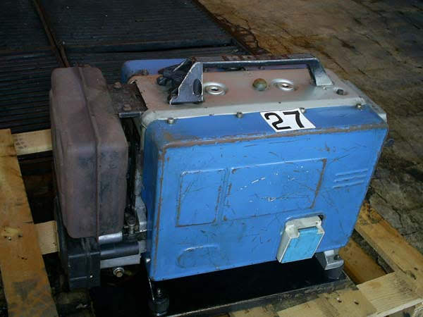 Motosaldatrice Portatile a Miscela "MOSA" 170 Ampere + 220 V.D.C. €. 1.000,00 + Iva- - immagine 2
