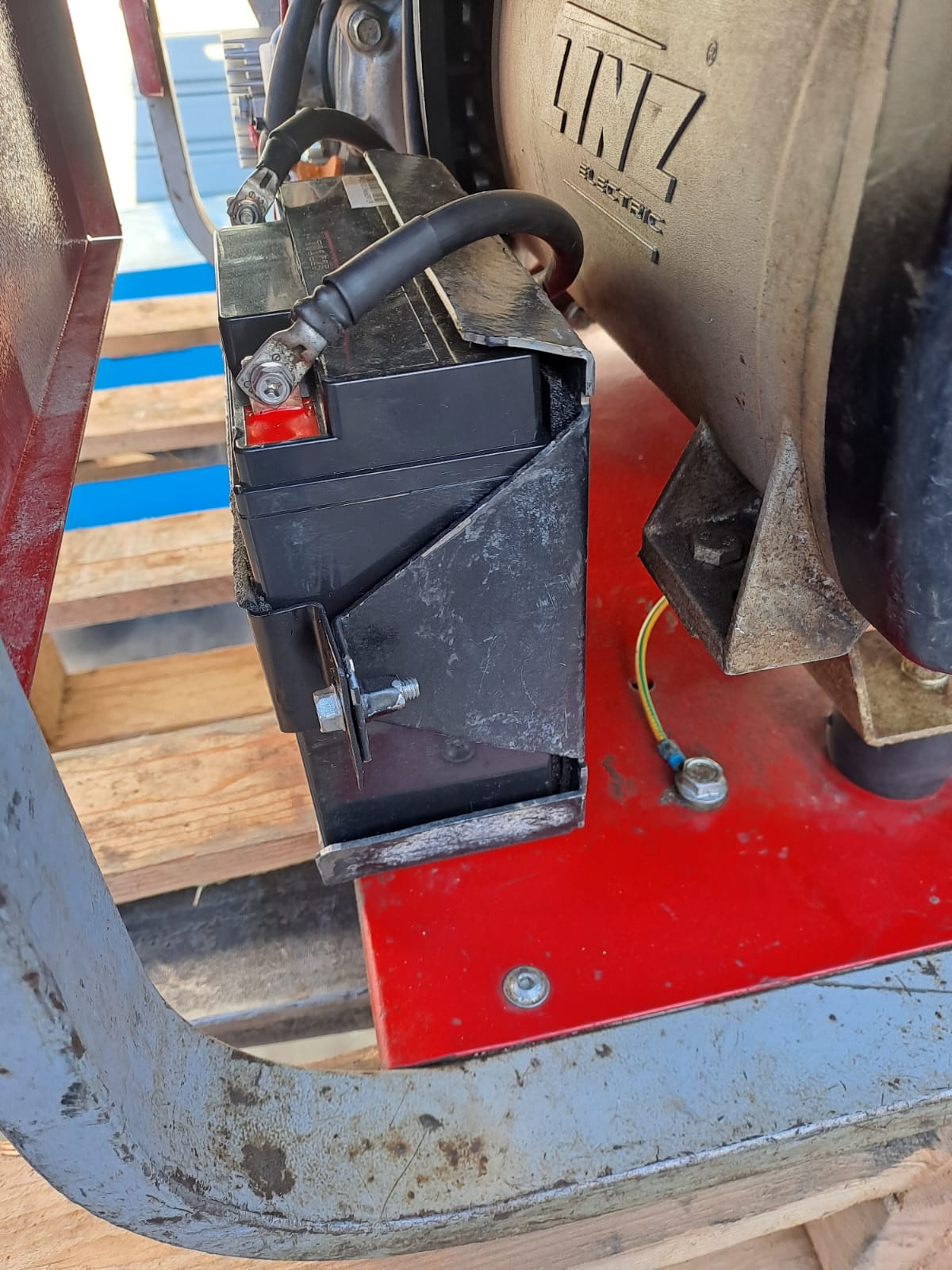 Gruppo Elettrogeno Diesel Aperto Usato, Monofase 5,7 Kva- 230 Volt, Marca Mosa, Mod.: GE S-6000 YDM Yanmar/Linz. Avviamento Elettrico €. 1.700,00 + Iva- - immagine 3