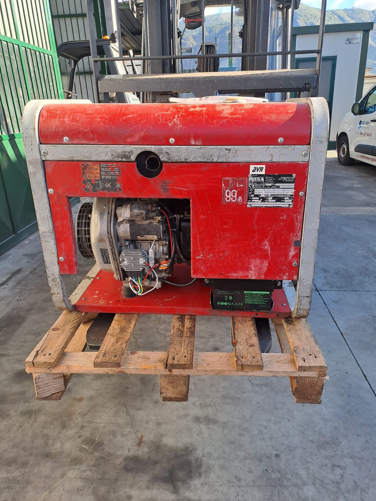 Gruppo Elettrogeno Diesel Aperto Usato, Monofase 5,7 Kva- 230 Volt, Marca Mosa, Mod.: GE S-6000 YDM Yanmar/Linz. Avviamento Elettrico €. 1.700,00 + Iva- - immagine 6