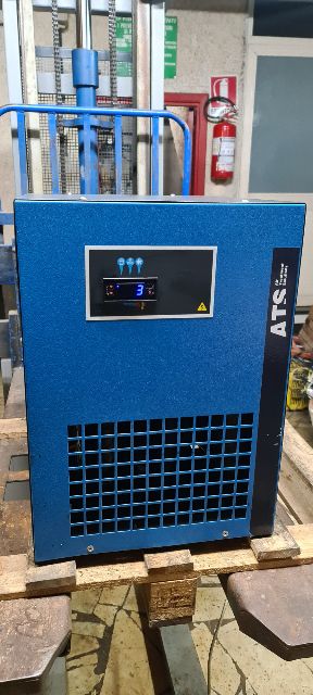 Essiccatore Marca : "ATS" Mod.: DGO 144- Portata Aria A +3°C. : 2.400 Lt./Min. €uro : 700,00 + Iva- - immagine 2